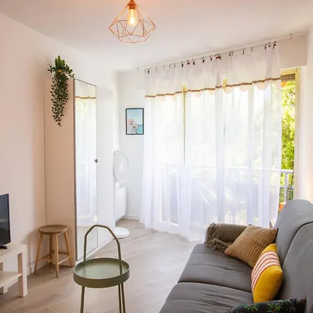 Apartamento With Swimming Pool In Juan Les Pins Antibes